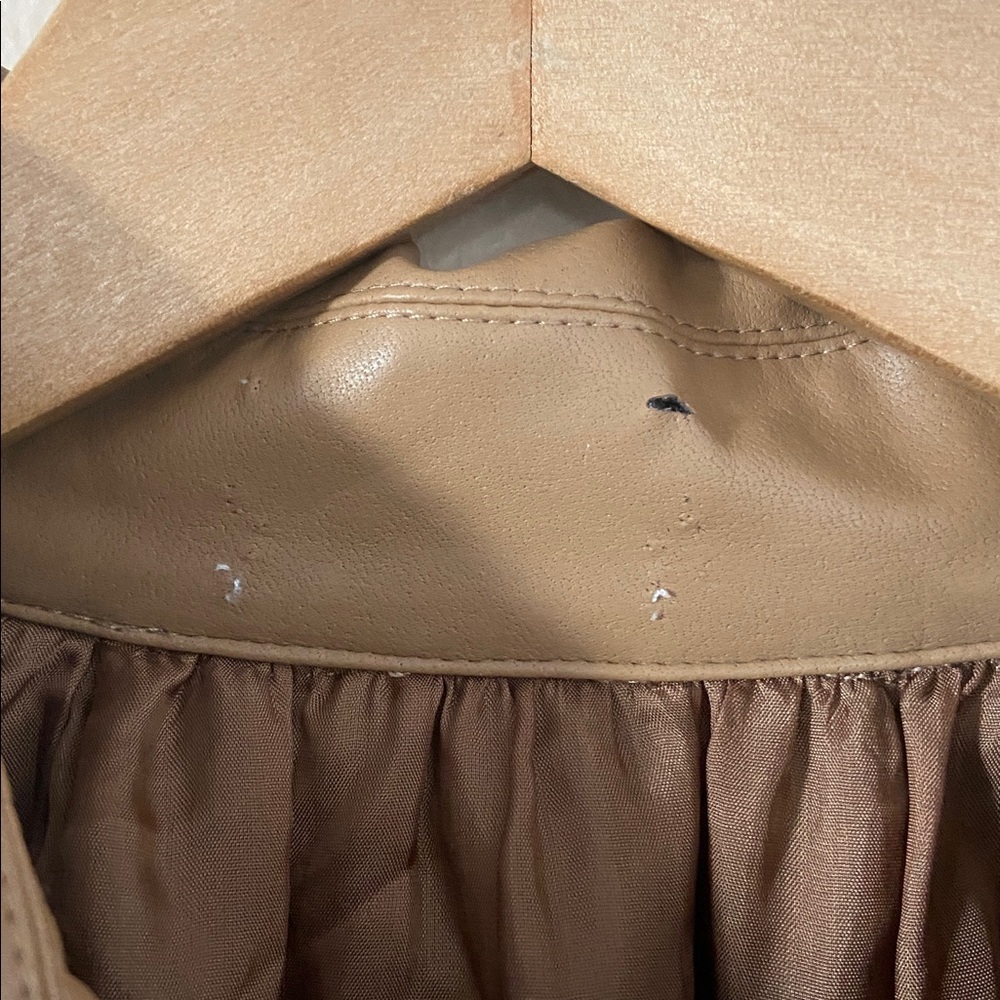 Deveaux New York Ari Camel Brown Vegan Faux Leather Jacket - Picture 10 of 14